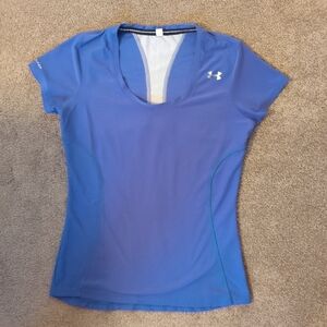 Under Armour top size small